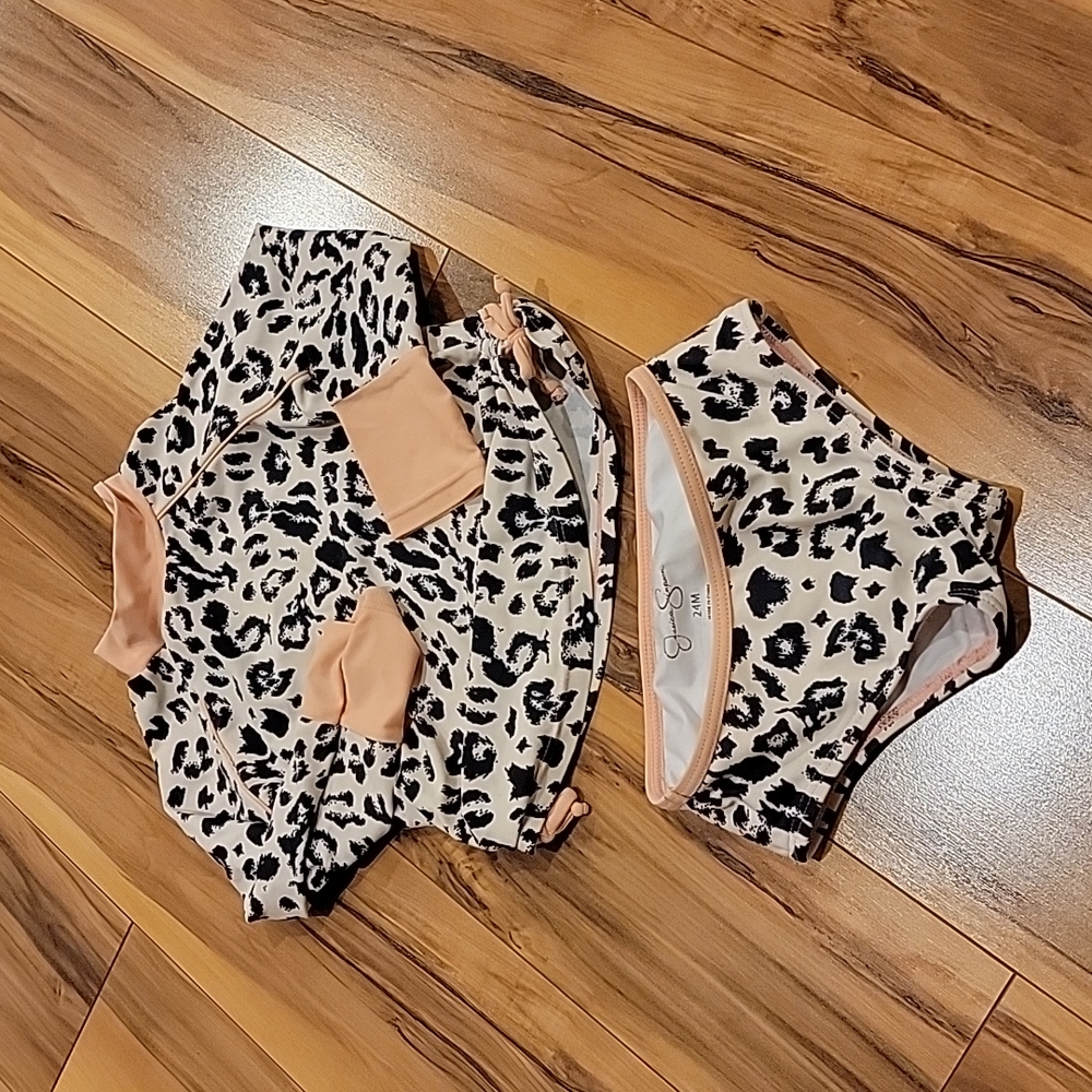 Jessica Simpson swimsuit